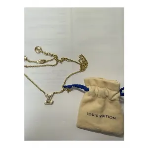 루이비통 목걸이